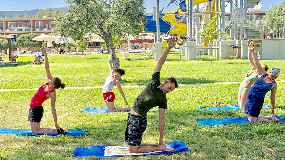 Canvas by Mitsis Messonghi